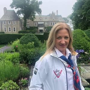 Meet your Posher, Denise